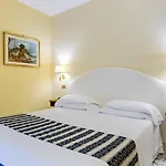 Western La Solara 4*