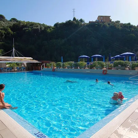 Western La Solara Otel