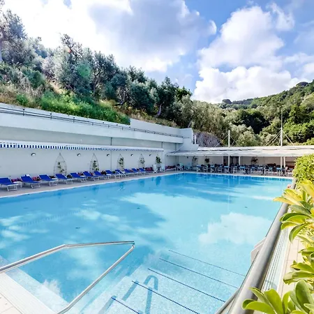 Otel Western La Solara 4*