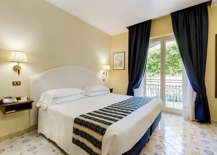 Western La Solara Hotel