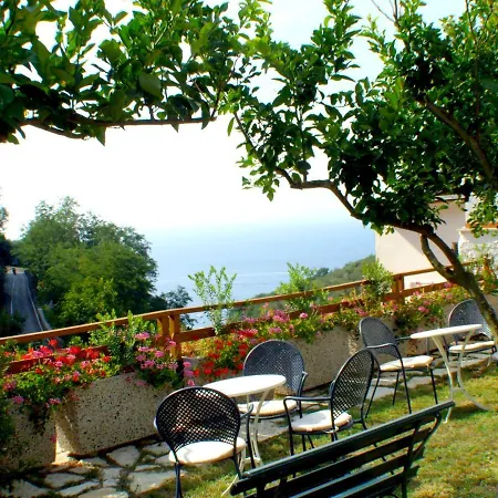 Western La Solara Hotel