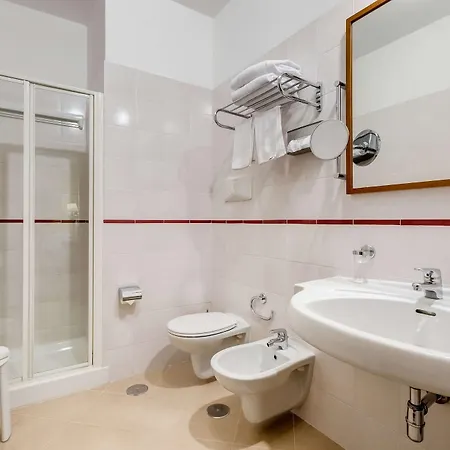 Western La Solara 4*