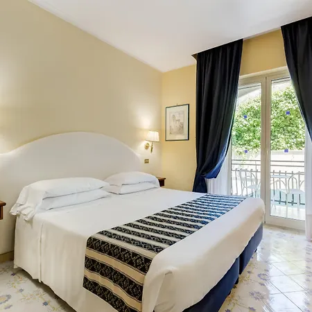 Western La Solara Hotel