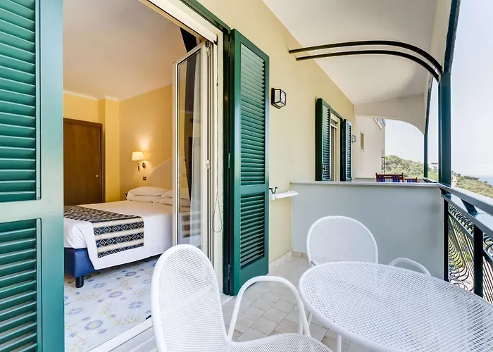 Otel Western La Solara 4*