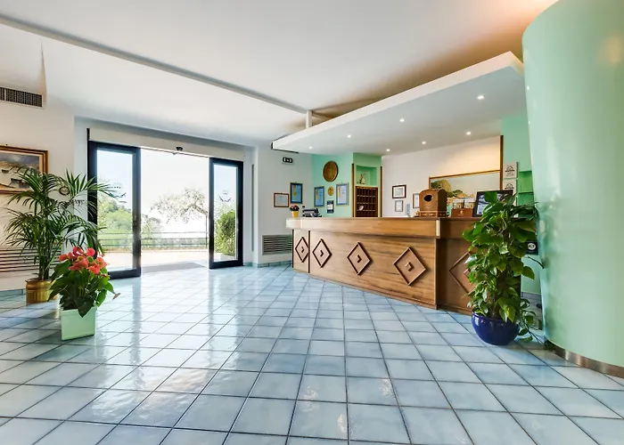 Western La Solara 4*