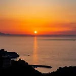 Western La Solara Ξενοδοχείο 4*
