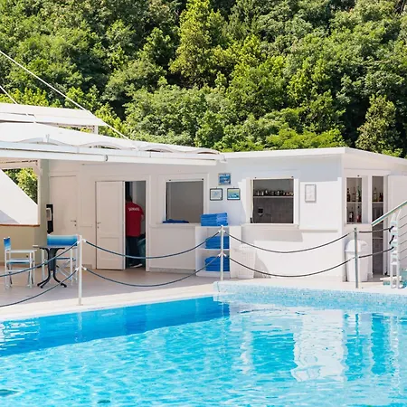 ベスト ウェスタン ラ ソララ