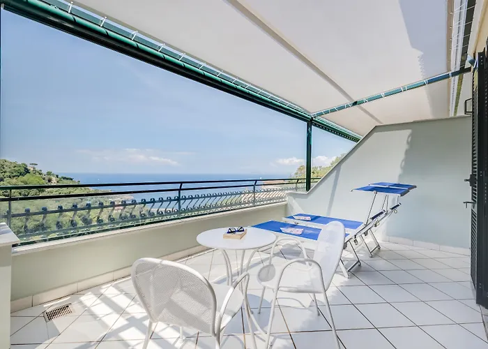 Western La Solara Hotel 4*